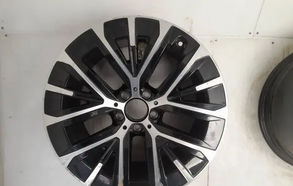 Mercedes-Benz E W214 R19 alloy rim A2144014900