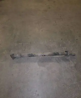 Nissan Terrano Rear driveshaft/prop shaft 