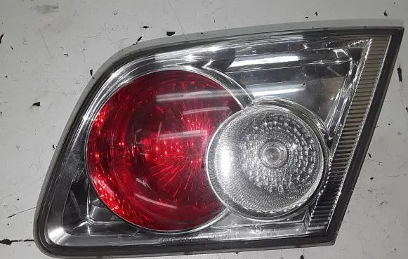 Mazda 6 Tailgate rear/tail lights 226-61971