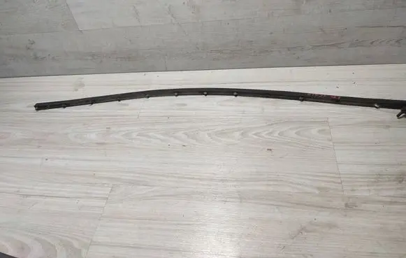 Skoda Scala Front door rubber seal 654837141
