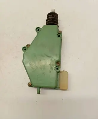 Volkswagen Transporter - Caravelle T4 Tailgate boot lock/latch motor 701959783 403681