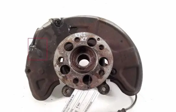 Mercedes-Benz E W212 Front wheel hub A2123320900