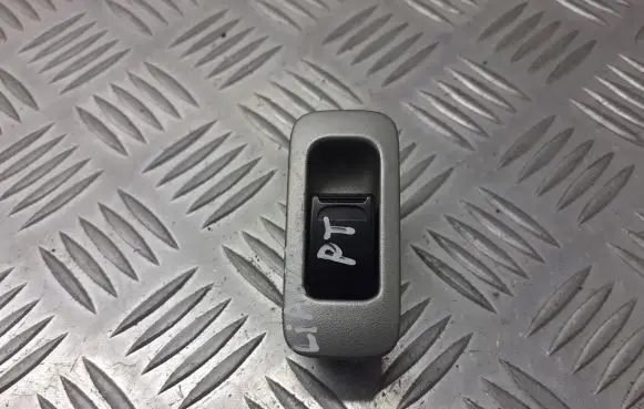 Suzuki Liana Quarter vent window switch 37995-75F0