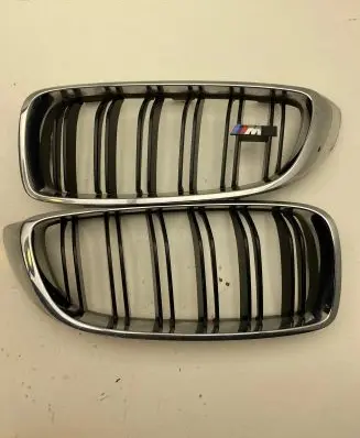 BMW M4 F82 F83 Front grill 8054331 8054332