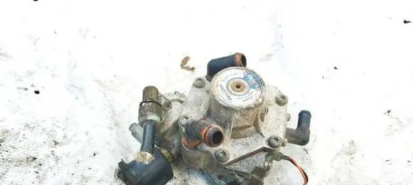 Chrysler Voyager LP gas reducer E2067R010951