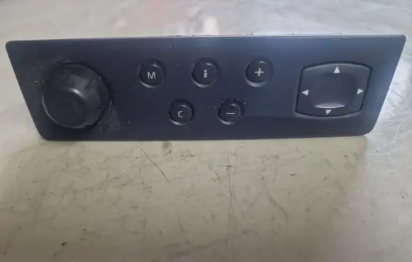 Renault Espace - Grand espace IV Head unit multimedia control 8200023452