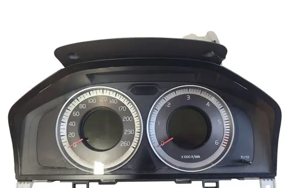 Speedometer (instrument cluster)