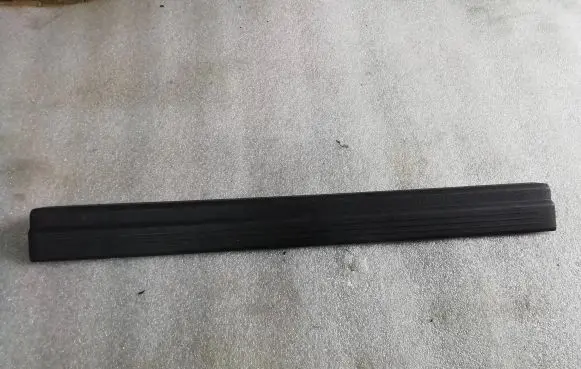 Mercedes-Benz E W212 Front sill trim cover 2126860136