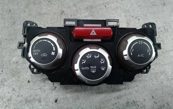 Subaru Forester SH Climate control/heater control trim 72311SC060