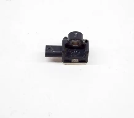 Mercedes-Benz GLA W156 Airbag deployment crash/impact sensor 56054085AA A1668210151