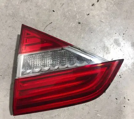 Skoda Superb B6 (3T) Tailgate rear/tail lights 3T5945094B