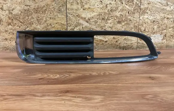 Opel Insignia A Front bumper lower grill 13238370