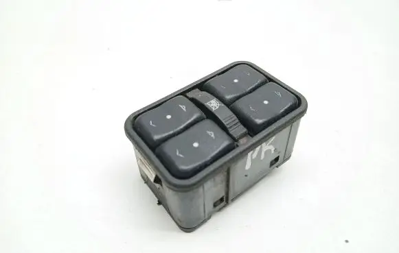 Opel Zafira A Electric window control switch 13363401 90561086