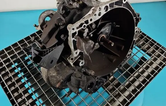Peugeot Partner Manual 5 speed gearbox 20DP47 IMPRK1600698