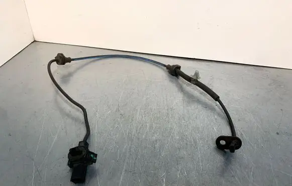 Honda CR-V ABS brake wheel speed sensor 57455T1E