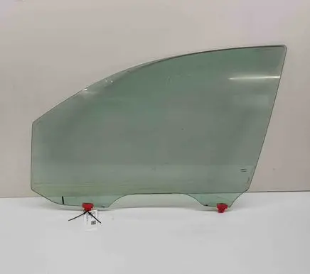 Nissan Titan Front door window glass four-door 803017S000