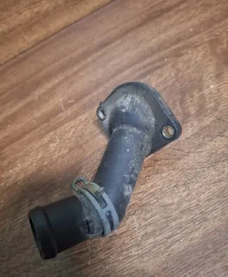 Audi A3 S3 8L Engine coolant pipe/hose 06A121121C