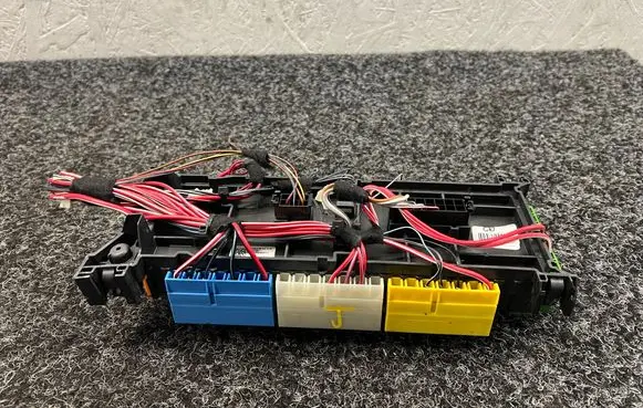 Mercedes-Benz GLE (W166 - C292) Fuse module A1669061202