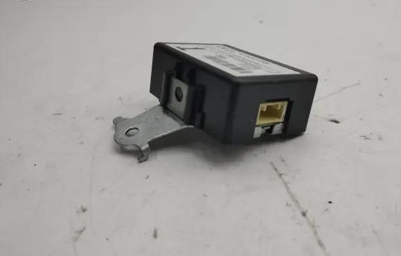 Toyota Yaris Door central lock control unit/module 897410D080
