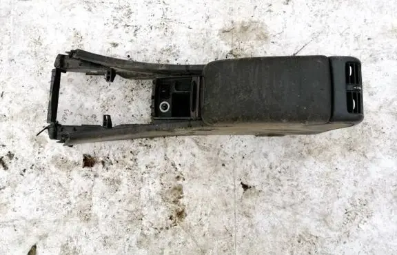 Mercedes-Benz C W203 Armrest E037611021