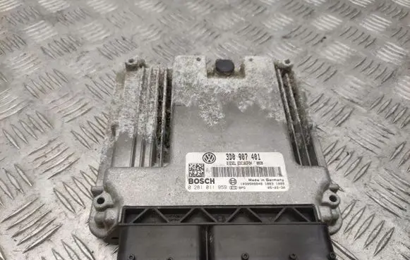Volkswagen Phaeton Engine control unit/module 3D0907401