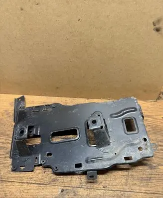 Peugeot 3008 II Battery tray 9815411580 9815288480