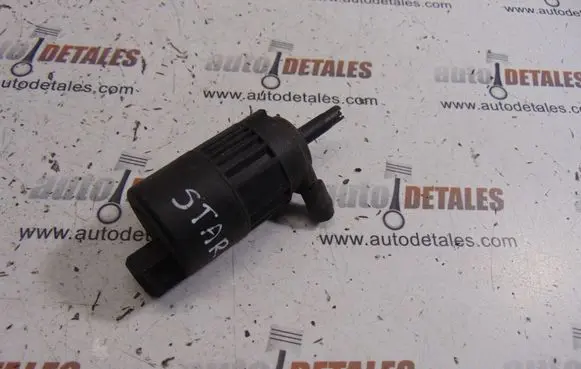 Mitsubishi Space Star Windscreen/windshield washer pump