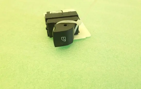 Volvo XC40 Electric window control switch 31456060