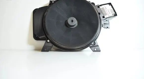 Audi A8 S8 D3 4E Subwoofer speaker