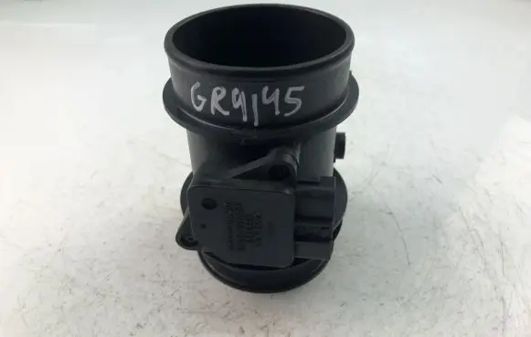 Volvo S60 Mass air flow meter 9202199