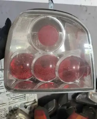 Volkswagen Golf III Rear/tail lights HU08TB41