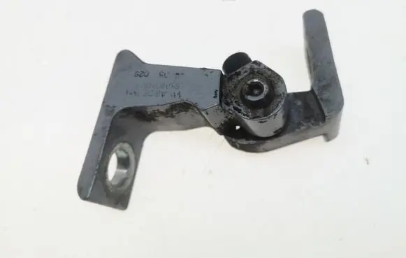 Audi A4 S4 B8 8K Front door upper hinge 8K0831402E