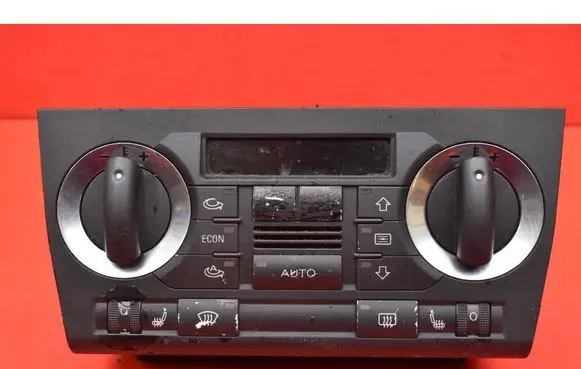 Audi A3 S3 8P Climate control unit 8P0820043C