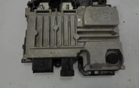 Citroen C3 Engine start stop button switch 9819596180