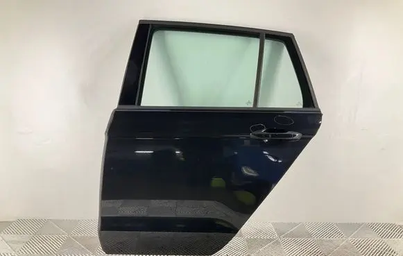 Rear door