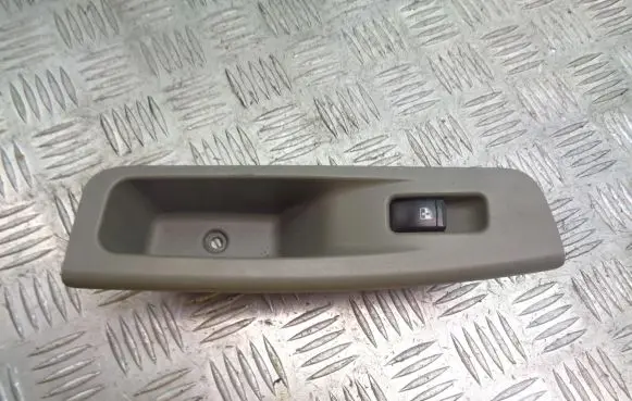Chevrolet Lacetti Quarter vent window switch 