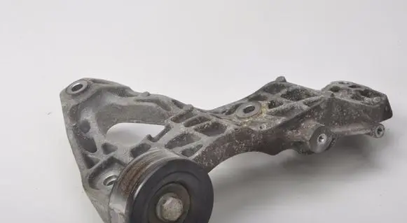 Maserati Ghibli A/C compressor mount bracket 20513390F
