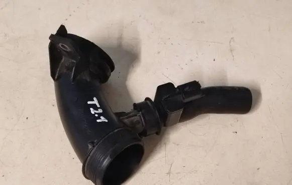 Peugeot 508 Intercooler hose/pipe 9683725080
