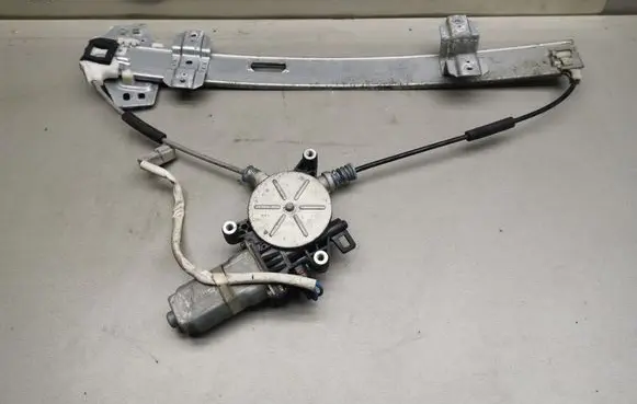 Honda Legend III KA9 Front door window regulator with motor