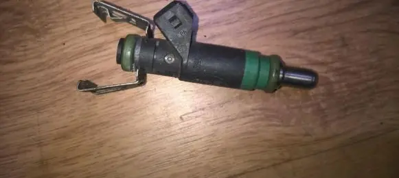 Ford Focus Fuel injector 98mfba 98mf-ba
