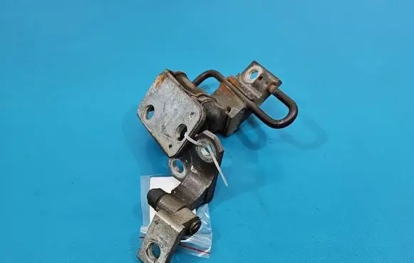 Volkswagen PASSAT B7 Front door hinge set 3C8831411A IMPRK1587816