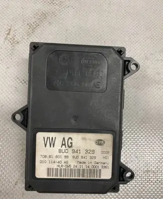 Volkswagen Touareg II Headlight ballast module Xenon 8U0941329