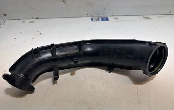 Volkswagen Golf VI Intercooler hose/pipe 03C145673H