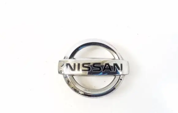Nissan X-Trail T30 Manufacturer badge logo/emblem 62890EQ000