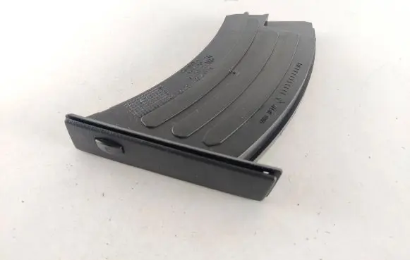 BMW 5 E60 E61 Cup holder 7034132