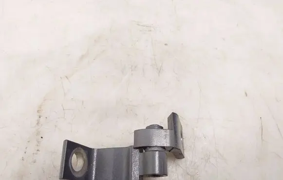 Volkswagen Tiguan Front door lower hinge 8X0831403E 8X4833405A