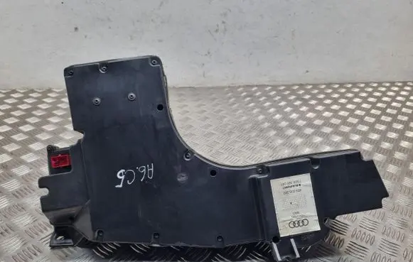 Audi A6 S6 C5 4B Subwoofer speaker 4B5035382