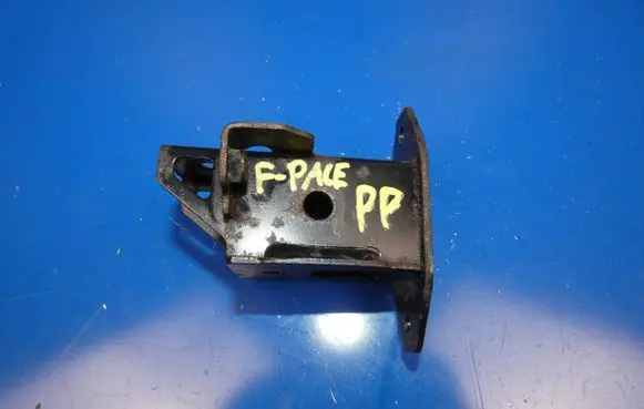 Jaguar F-Pace Radiator support slam panel bracket GX738A291CD