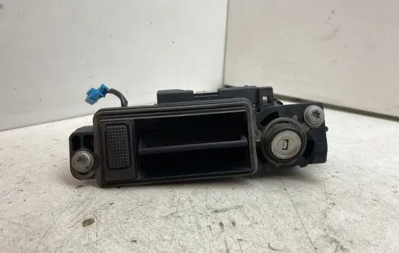 Mercedes-Benz CLK AMG A209 C209 Tailgate/trunk/boot exterior handle A2037500993