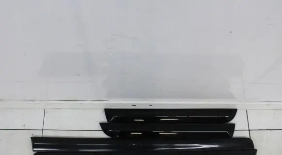 Audi A4 S4 B7 8E 8H Front door trim (molding)